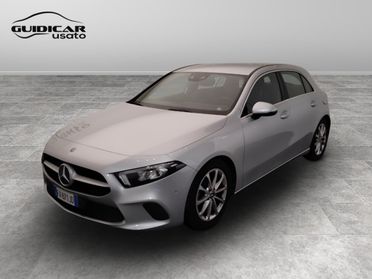 Mercedes-Benz Classe A - W177 2018 - A 180 d Sport auto