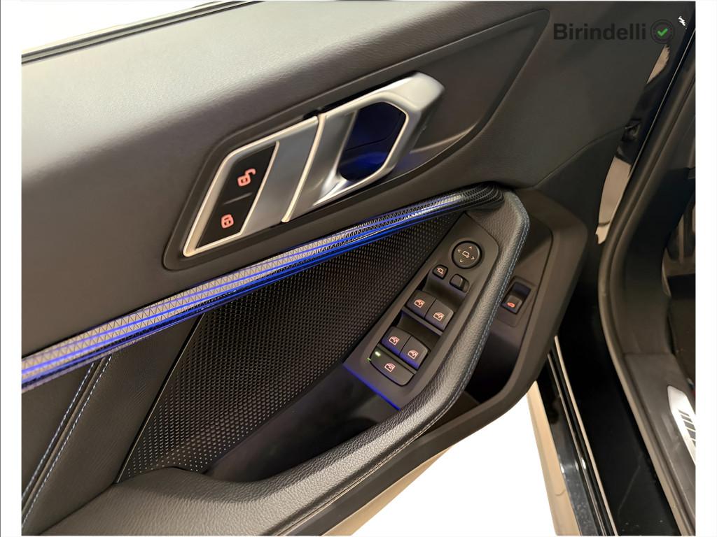 BMW Serie 1 (F40) - 118d 5p. Msport