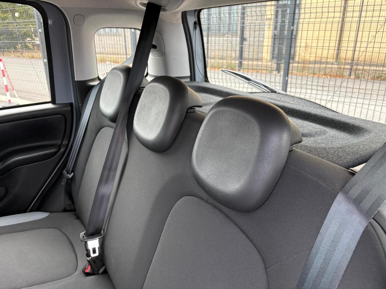 Fiat Panda 1.2 - 5 POSTI - ADATTA NEOPATENTATI - GOMMATA NUOVA