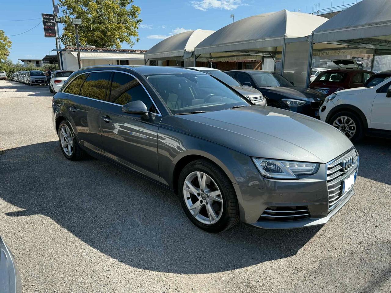 Audi A4 Avant 2.0 TDI 122 CV - 2018