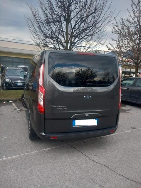 Ford Tourneo Custom 320 2.0 EcoBlue 170CV aut. PC Titanium