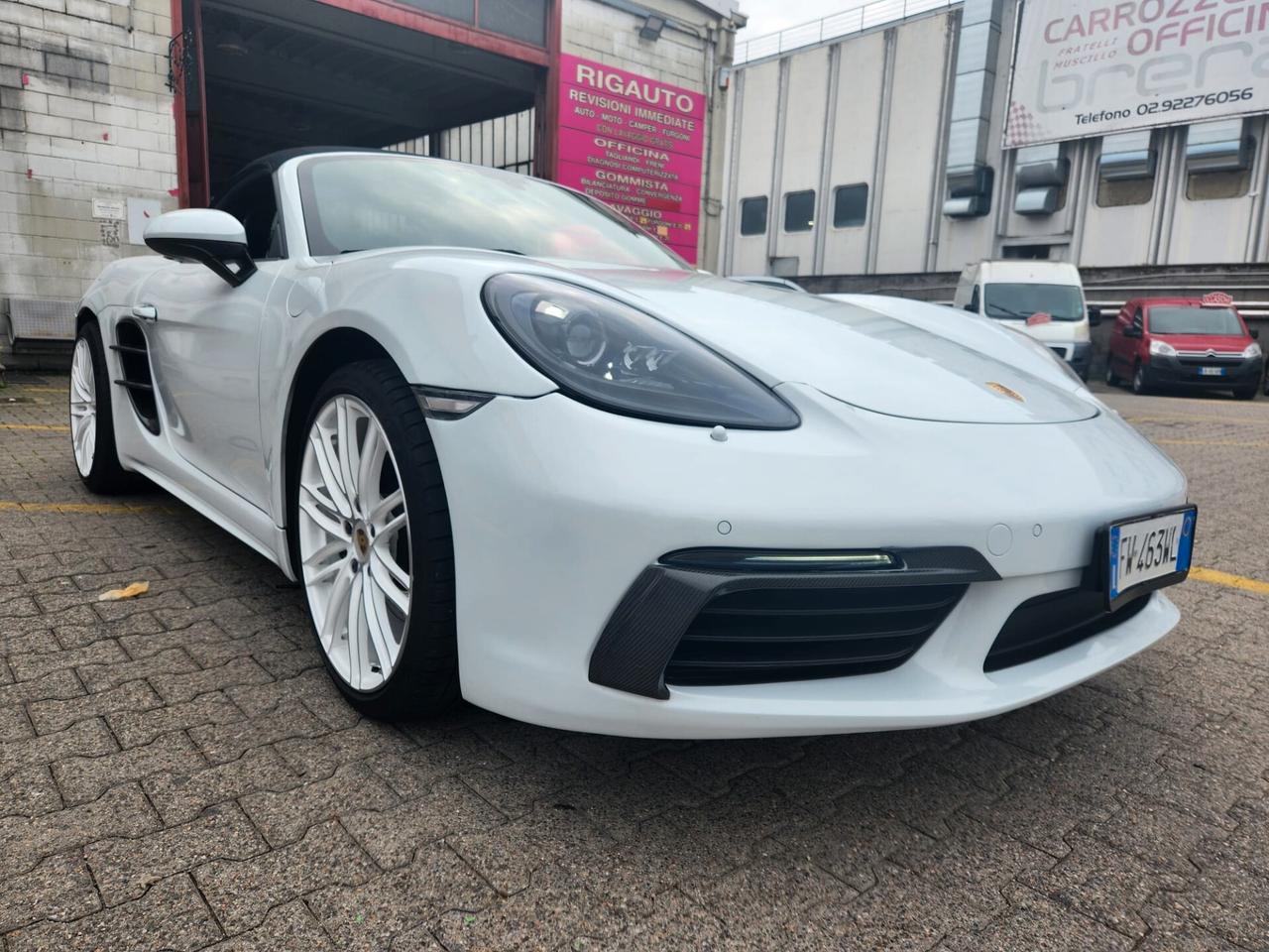 PORSCHE 718 420cv SPYDER