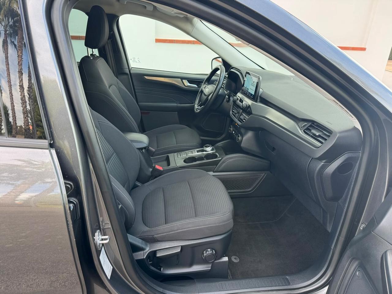 Ford Kuga 1.5TDCI Titanium AUTOCARRO N1