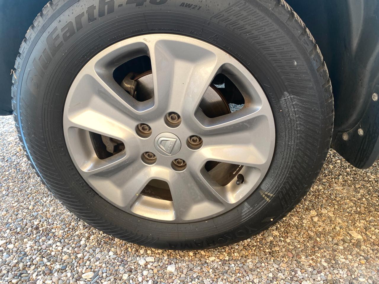 Dacia Duster 1.5 dCi 110CV 4x2 Lauréate --KM CERTIFICATI!!!---POSSIBILITA' collaborazione stock auto per commercianti ---