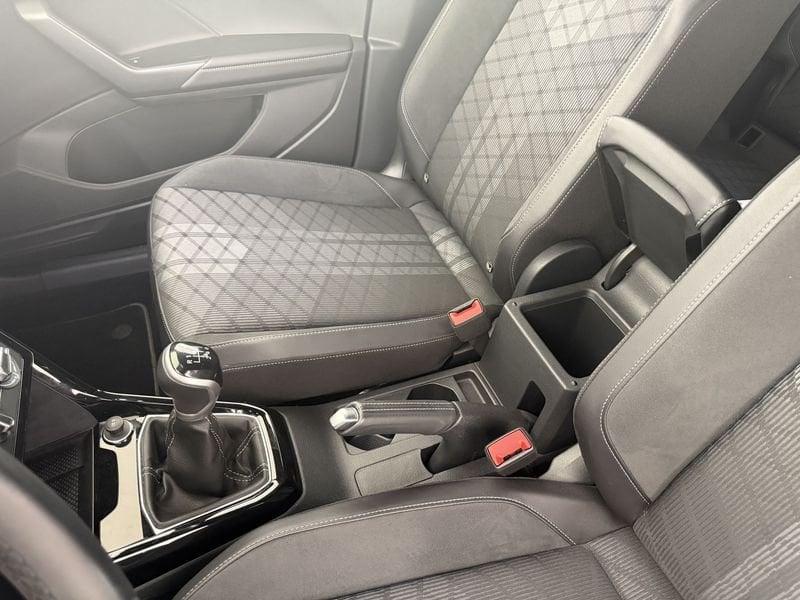 Volkswagen T-Cross 1.0 TSI 85kW R-Line