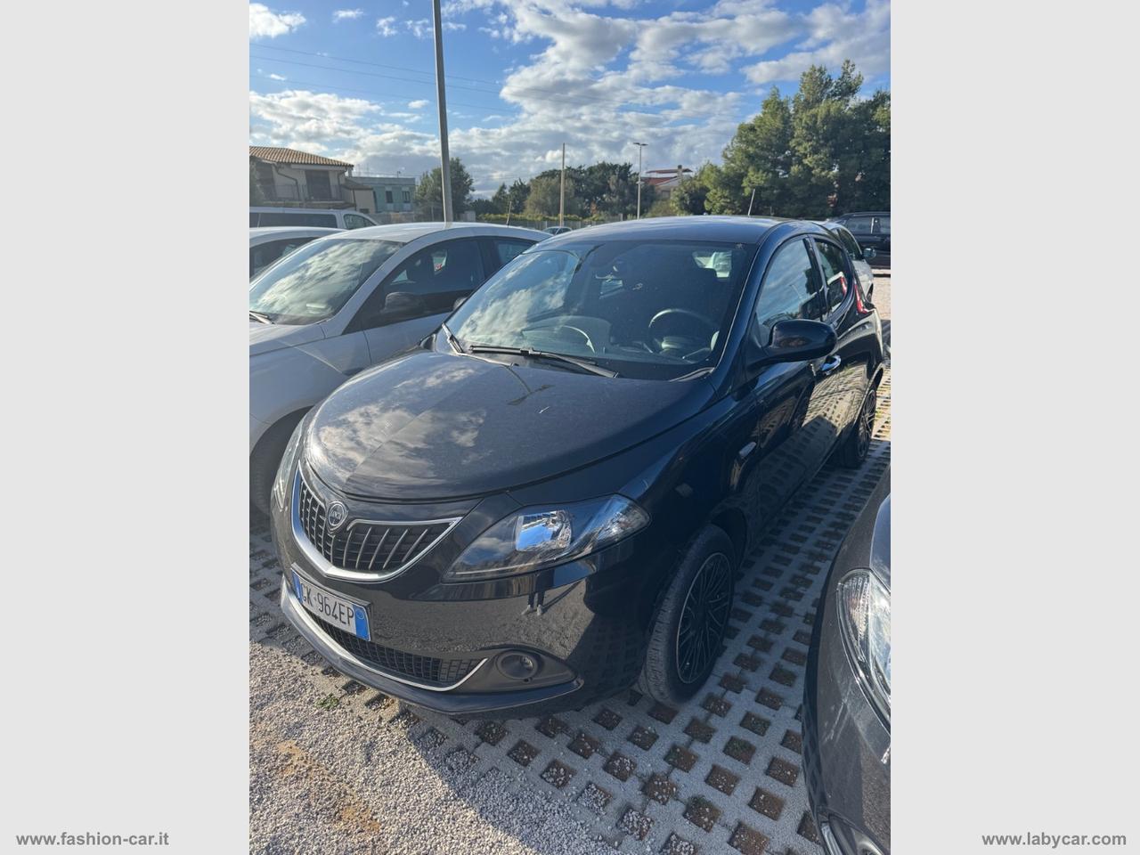 LANCIA Ypsilon 1.2 69 CV 5p. GPL Ecochic Gold