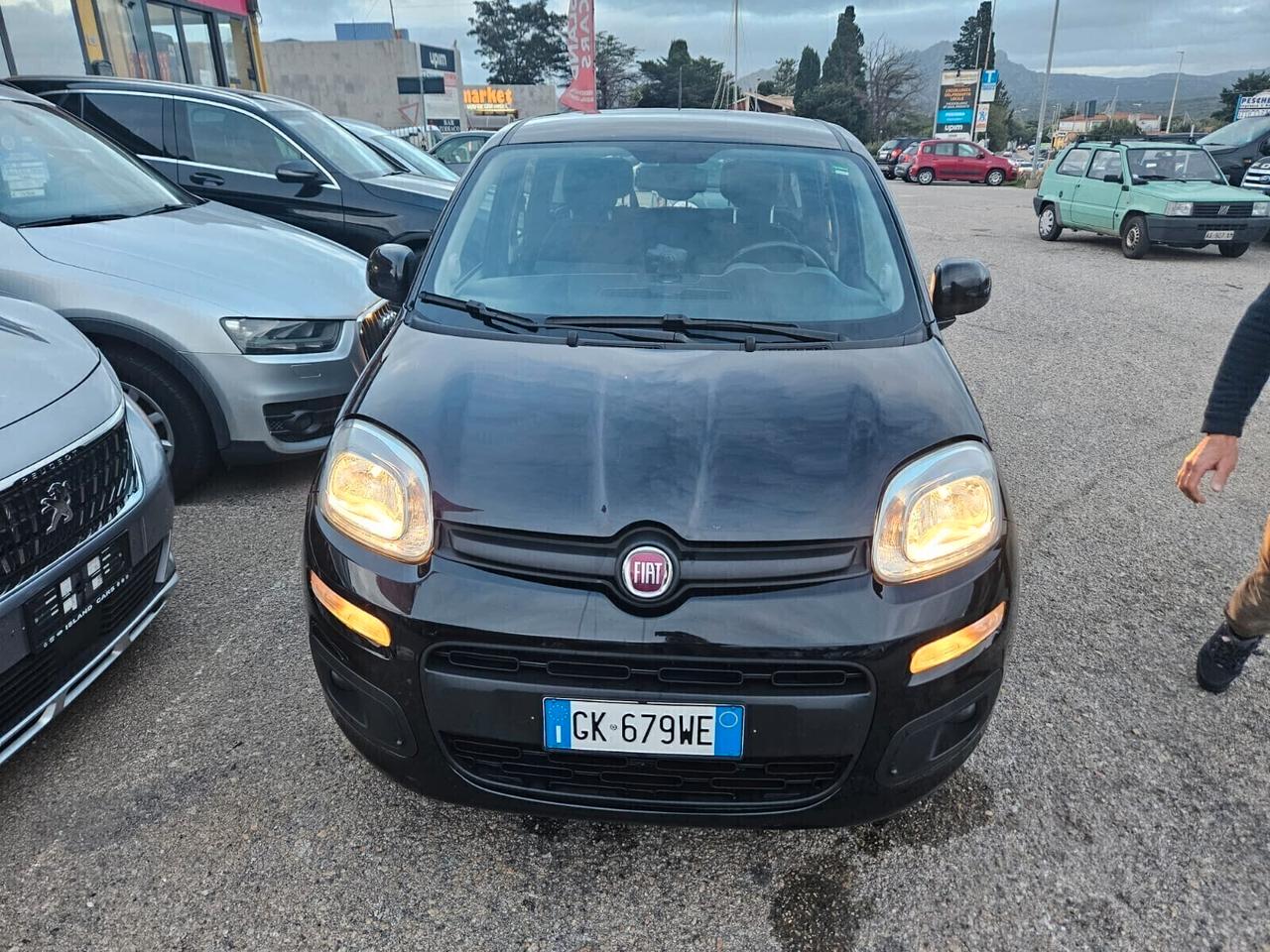 FIAT PANDA 1.2 LOUNGE 69cv tua a 149 € al mese