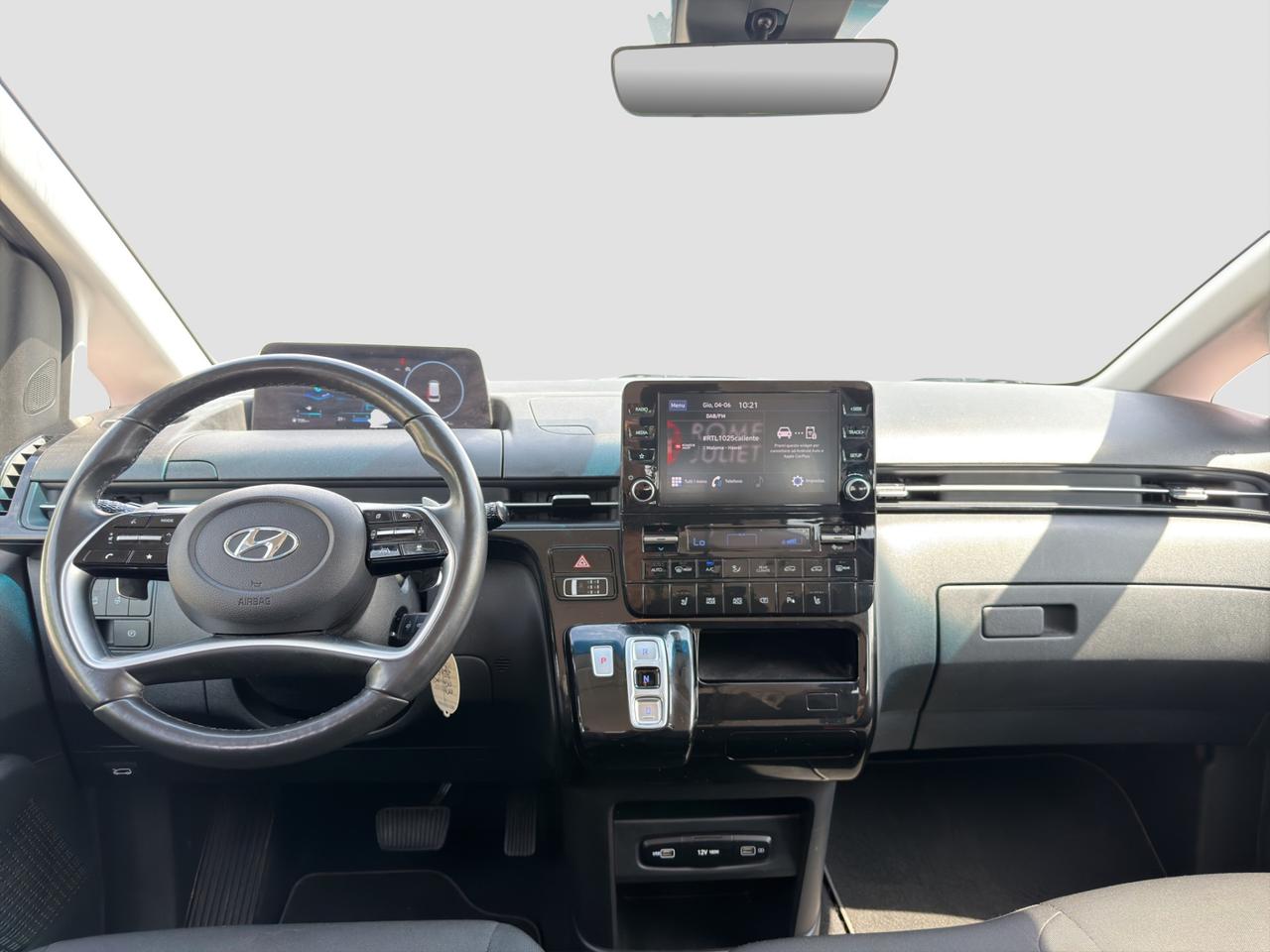 HYUNDAI Staria 2.2 AT AWD 9 posti Wagon