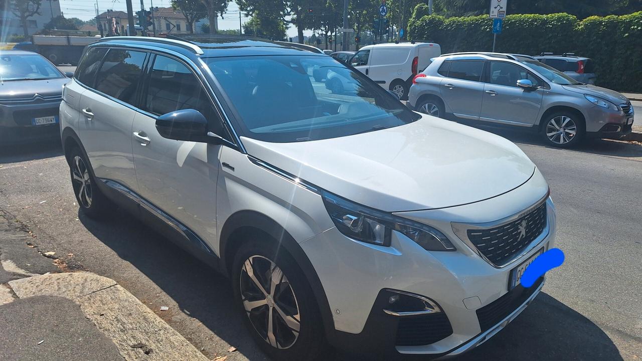 Peugeot 5008 BlueHDi 130 S&S EAT8 GT