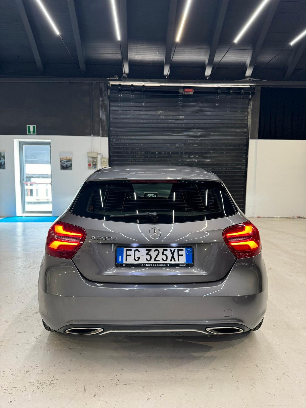 Mercedes-benz A 180 d Premium