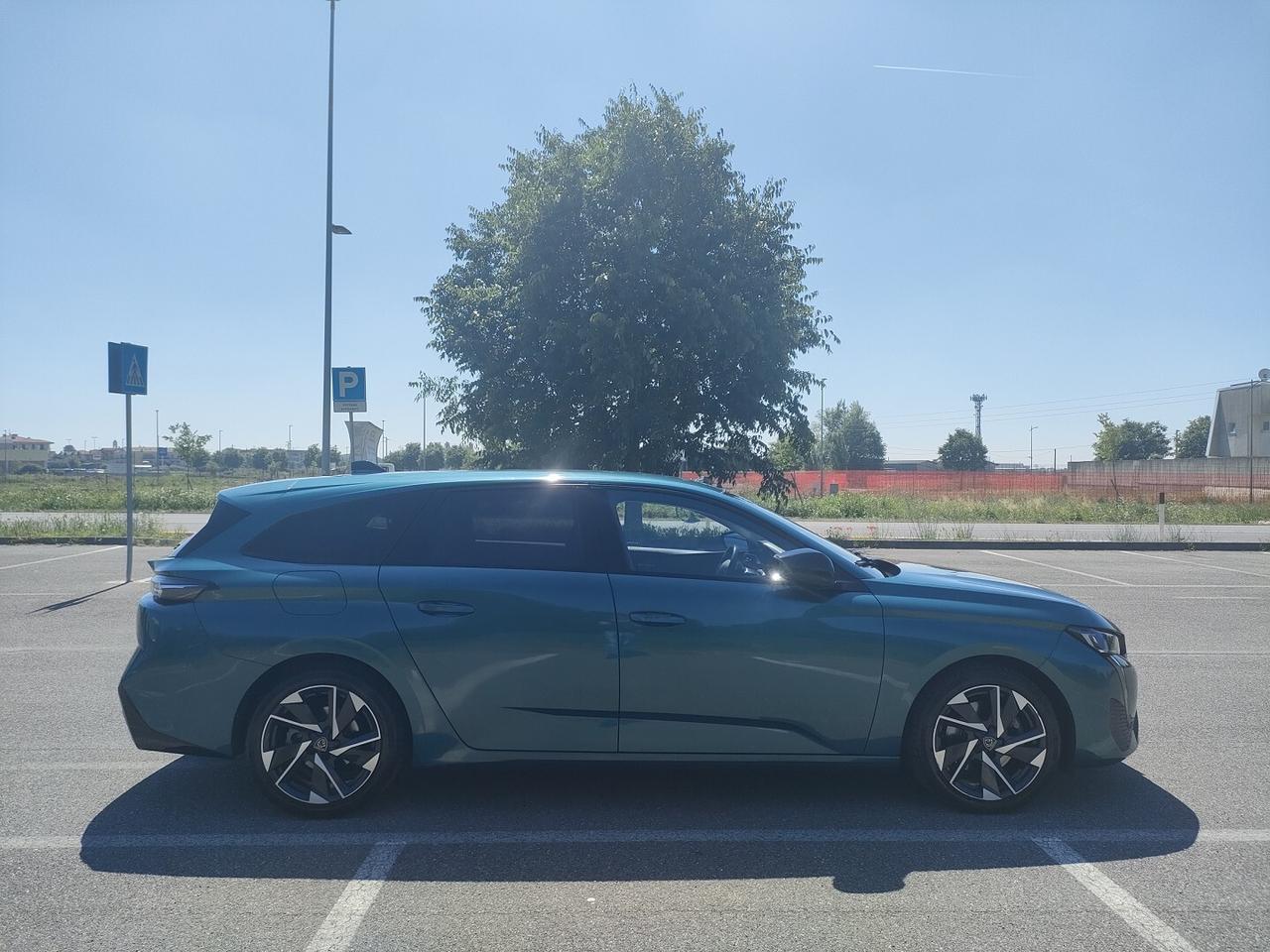 PEUGEOT 308 Sw 1.5 bluehdi Allure Pack s&s 130cv