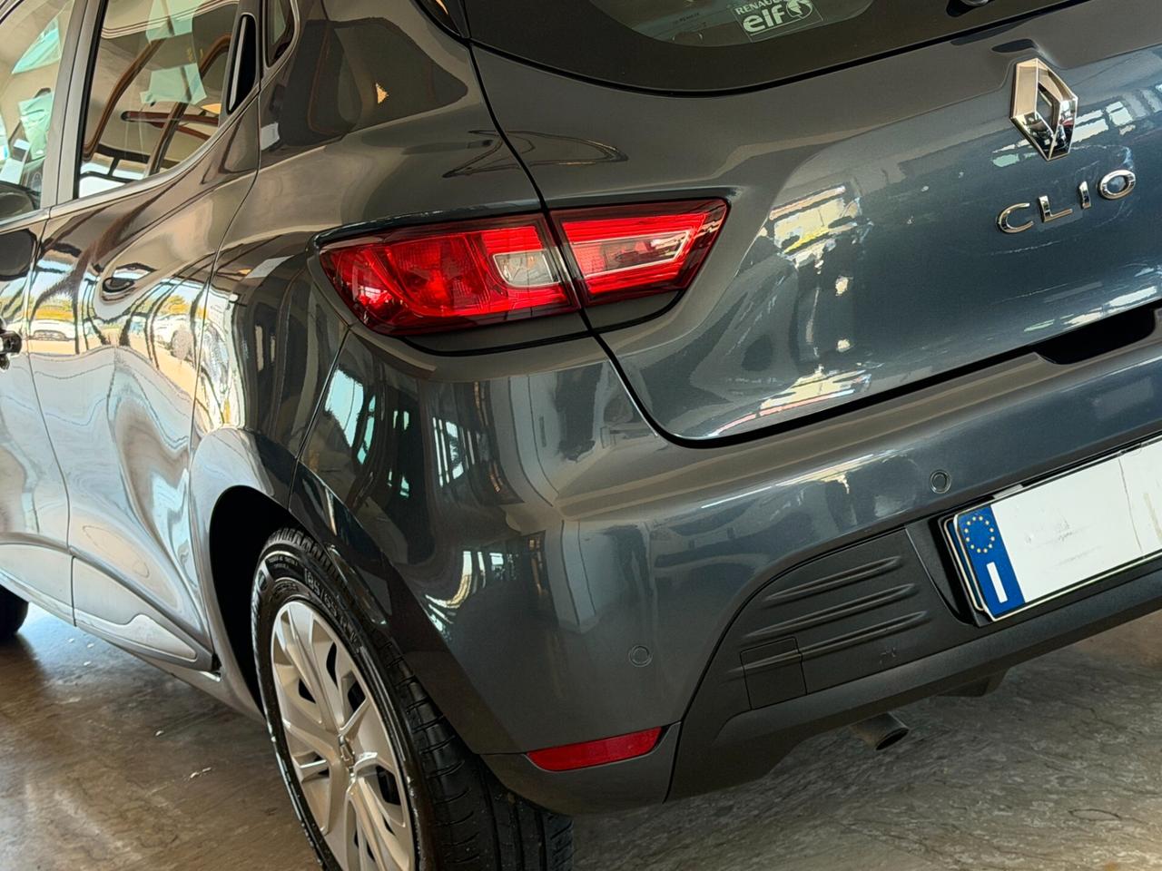 Renault Clio 1.5 DCI 90 cv. ENERGY BUSINESS (Nav)