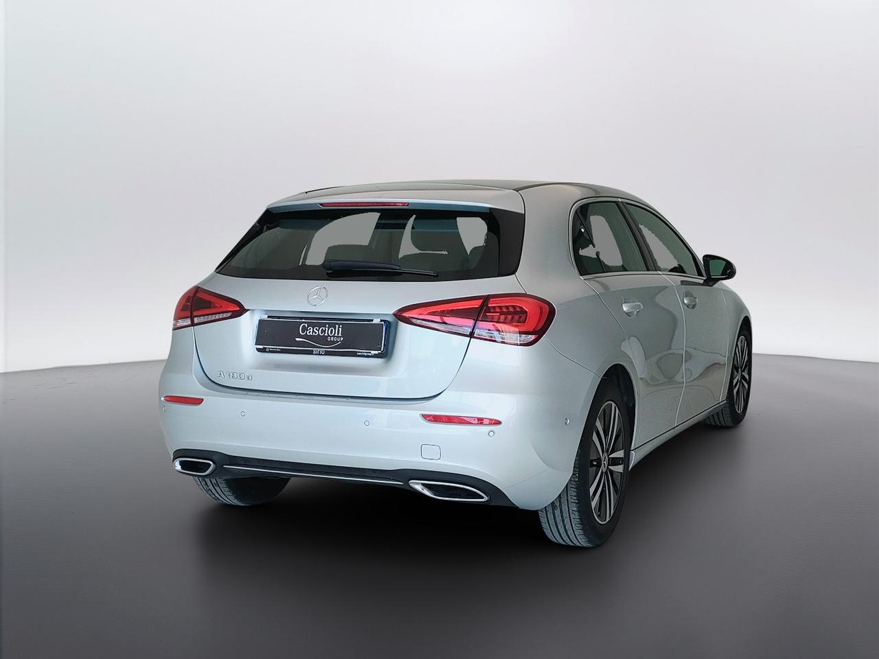 Mercedes-Benz Classe A - W177 2018 - A 180 d Sport auto
