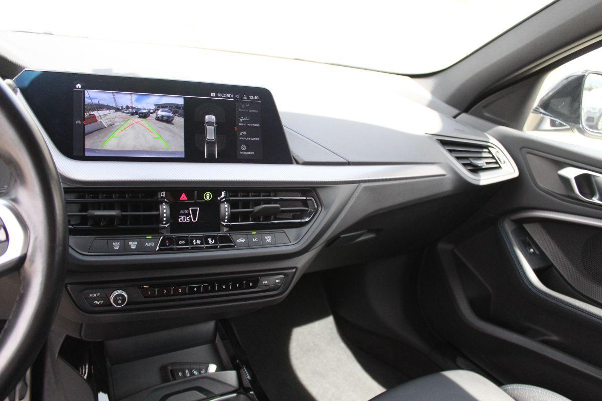 BMW - Serie 1 - 118i Msport 5p auto