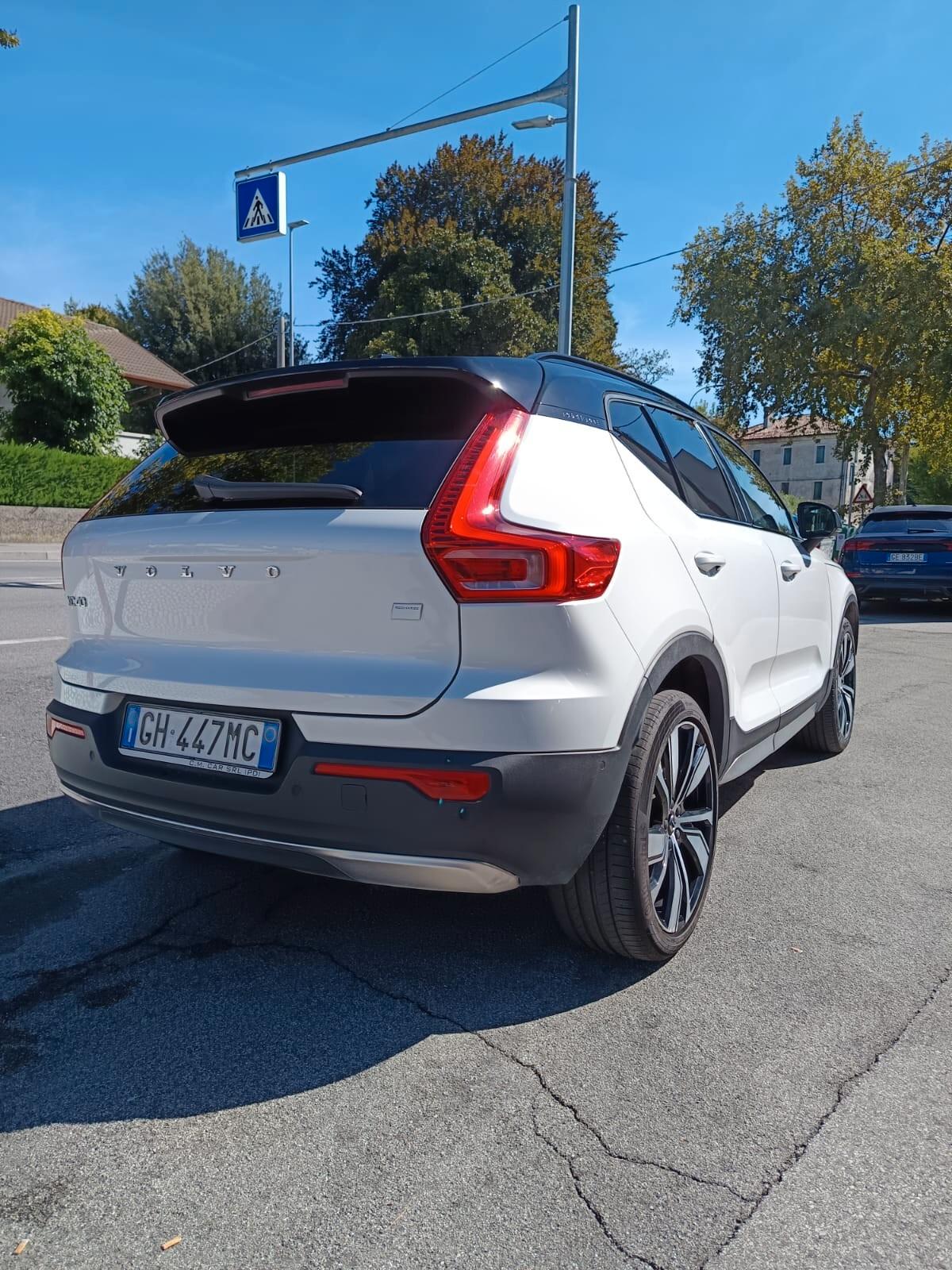 Volvo XC40 Recharge Pure Electric Single Motor FWD Plus