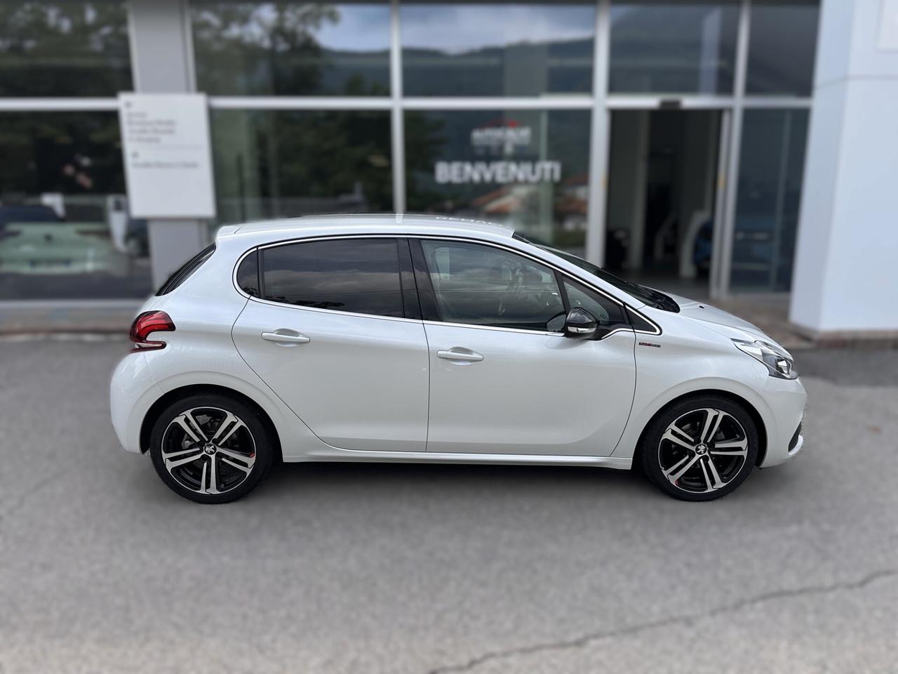 Peugeot 208 BlueHDi 100 Stop&Start 5 porte GT Line