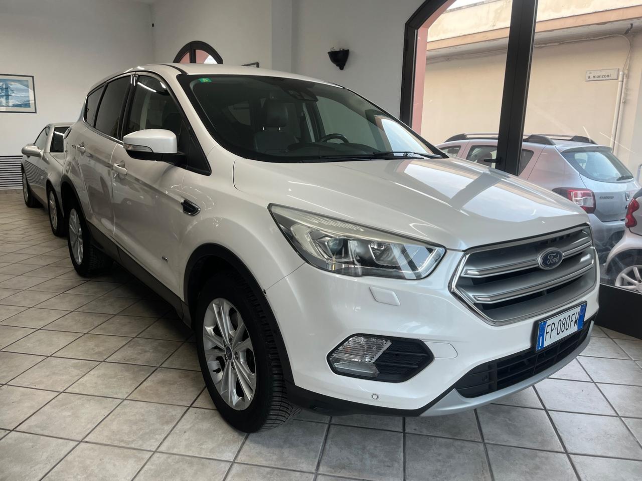 Ford Kuga 2.0 TDCI 150 CV S&S 4WD Powershift Titanium
