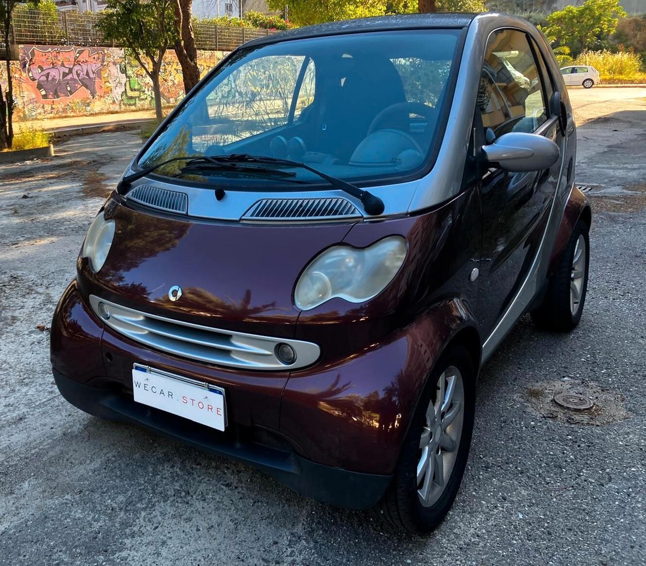 Smart ForTwo 60 1.0 Black Passion