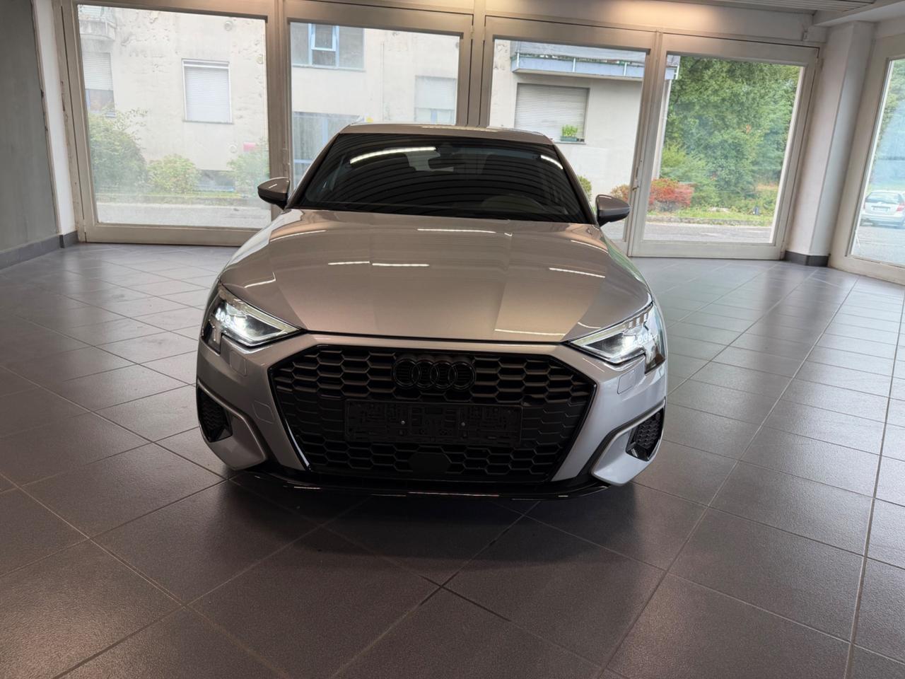Audi A3 SPB 30 TFSI S tronic line edition