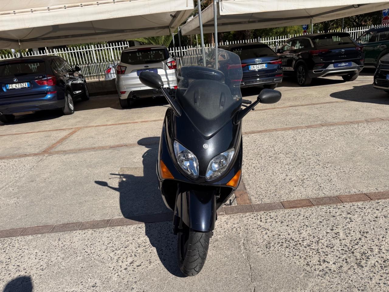 Yamaha T Max