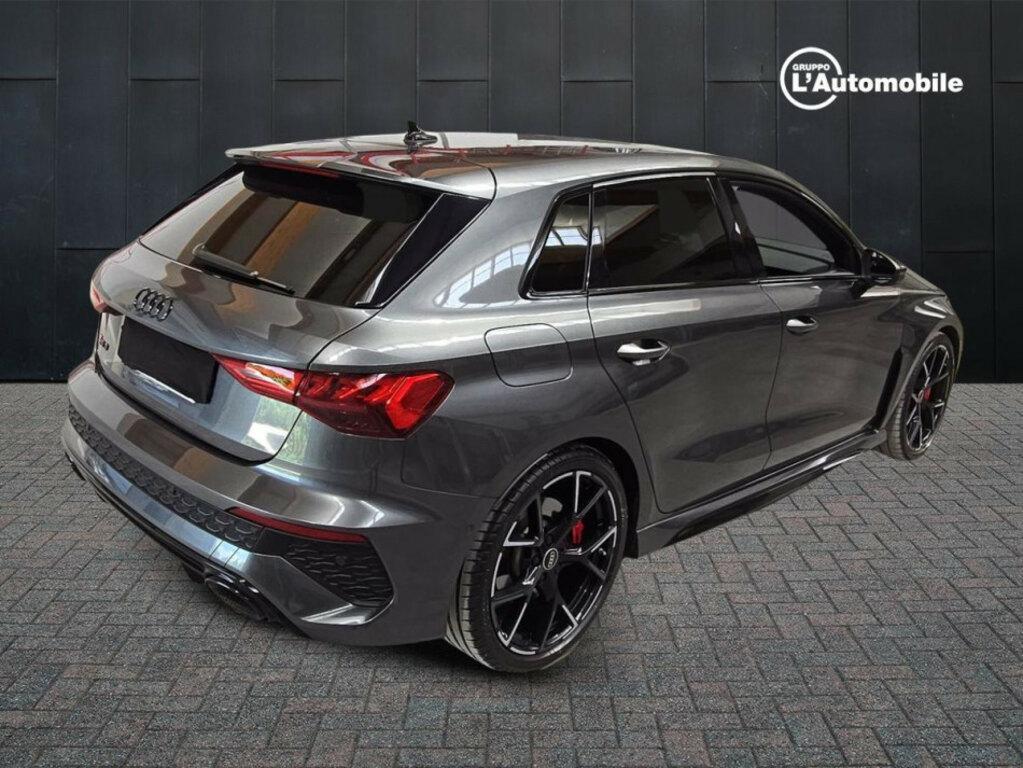 Audi RS3 2.0 TFSI quattro S tronic