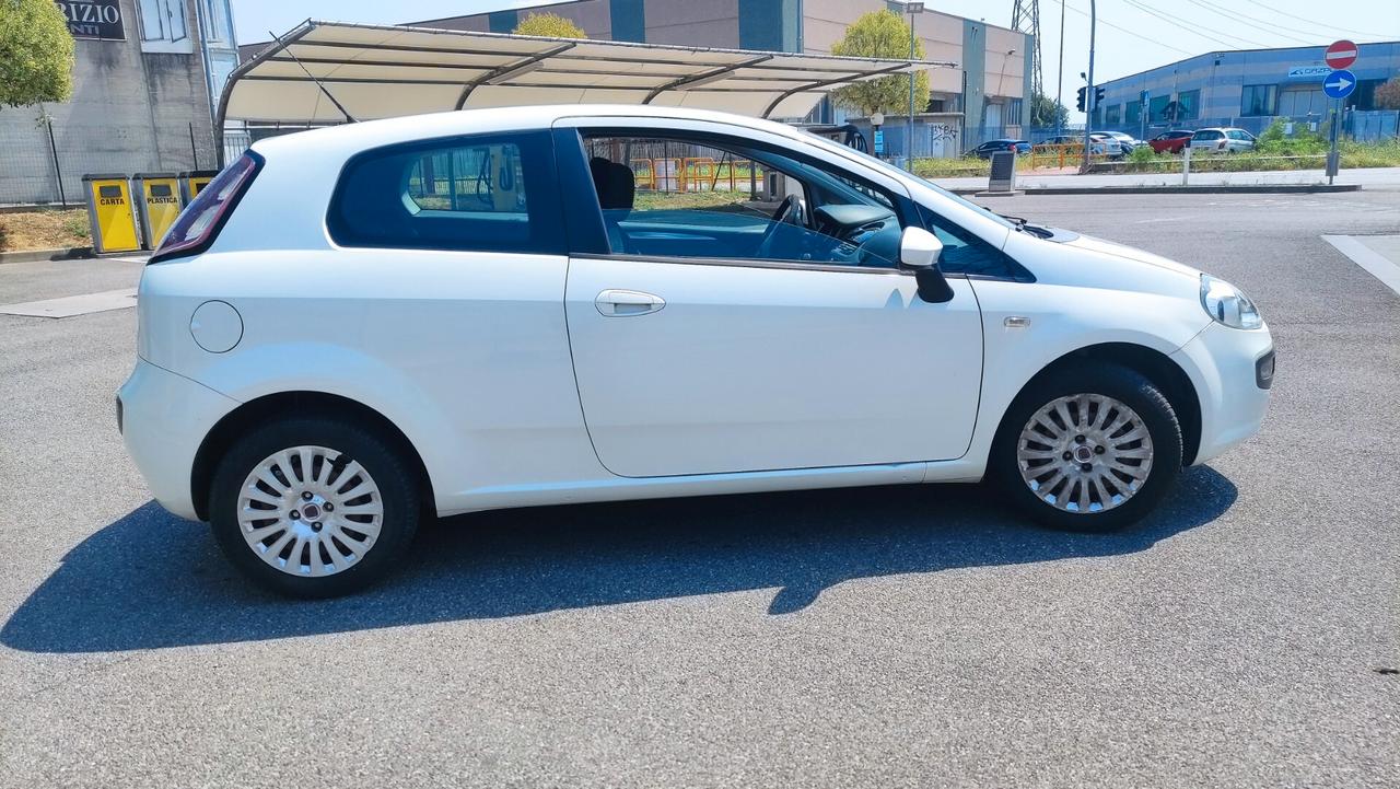 Fiat Punto Evo 1.2 3 porte Dynamic NEOPATENTATI - 2010