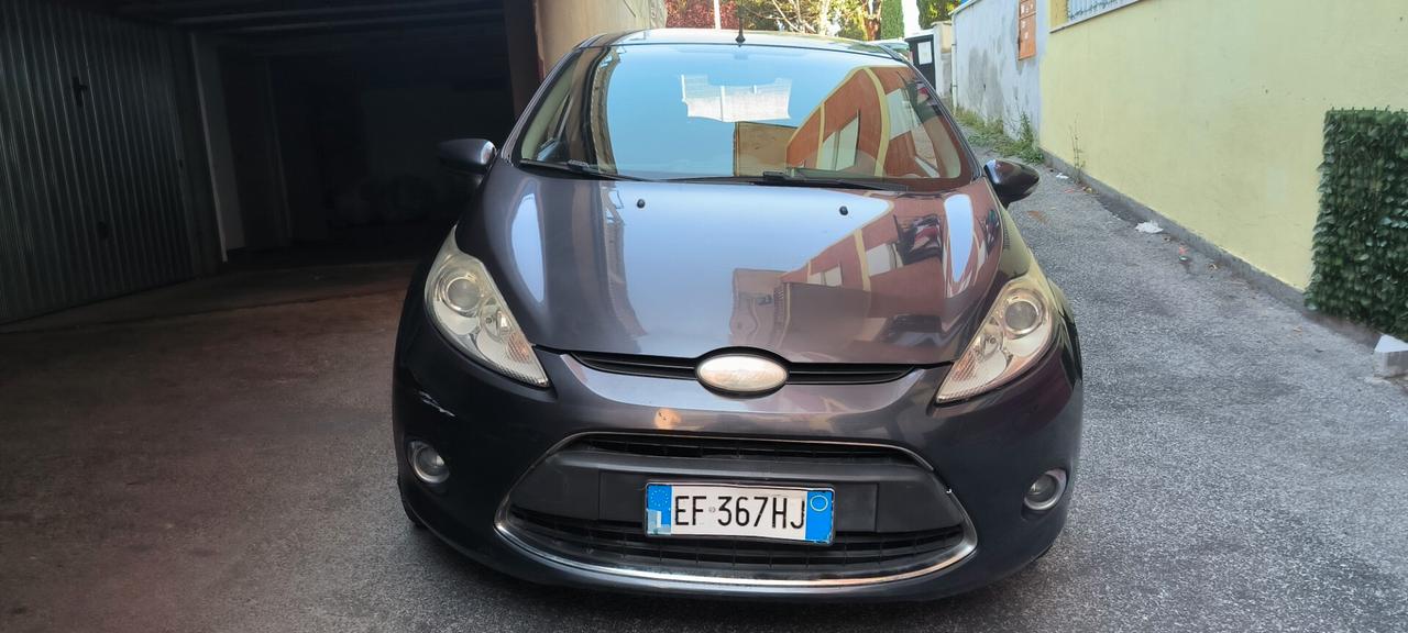 Ford Fiesta 1.4 TDCi 5p. Titanium