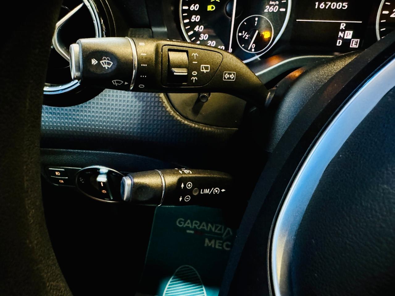 Mercedes-benz A 180d 109Cv Sport - Navi / Autom.
