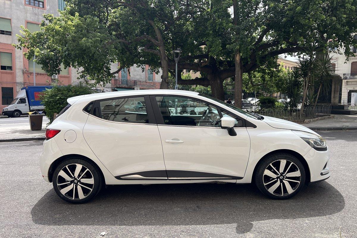 RENAULT Clio dCi 8V 90 CV EDC Start&Stop 5 porte Energy Duel
