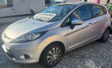 Ford Fiesta 1.2 benzina 5 porte adatta neopatentati