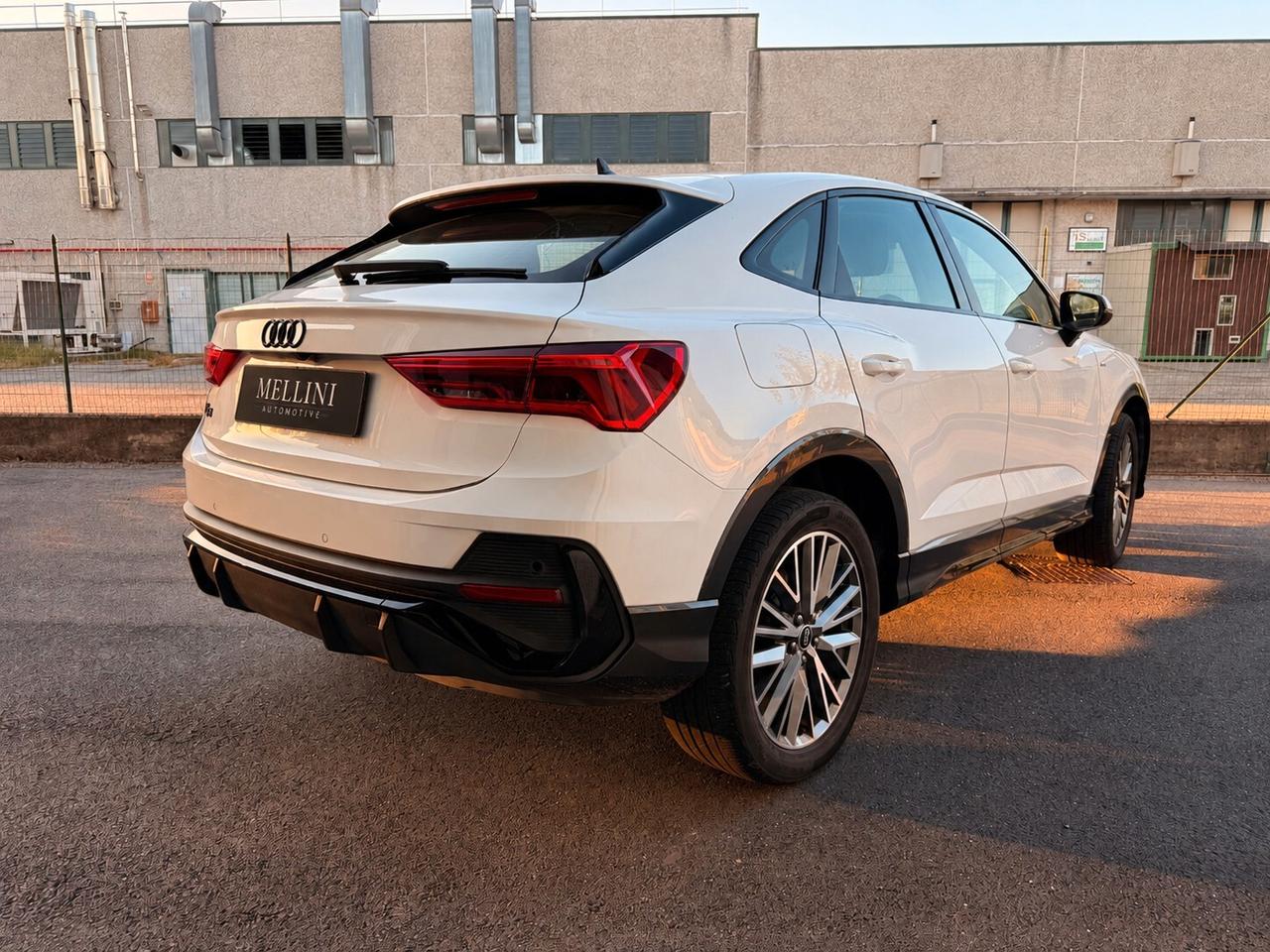 Audi Q3 SPB 35 TFSI S tronic line edition