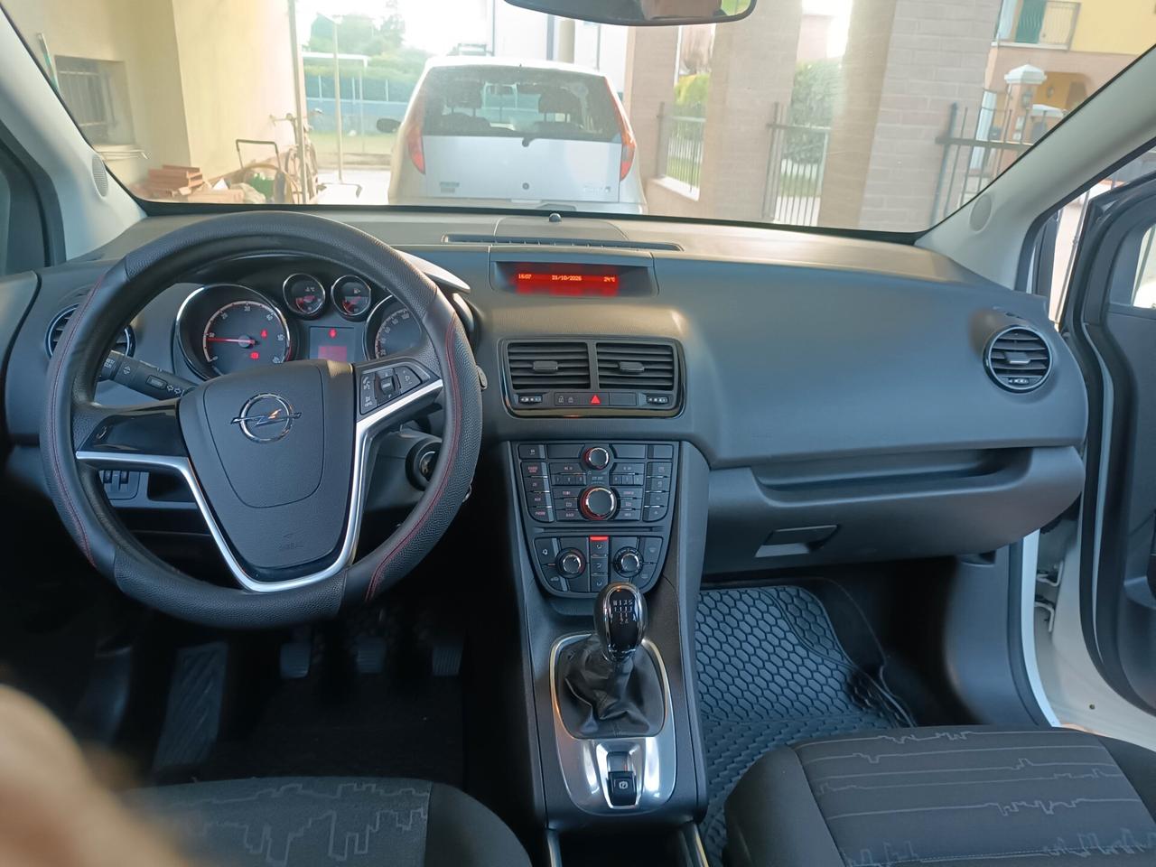 Meriva II 2010 1.3 cdti ecoflex Elective 95cv