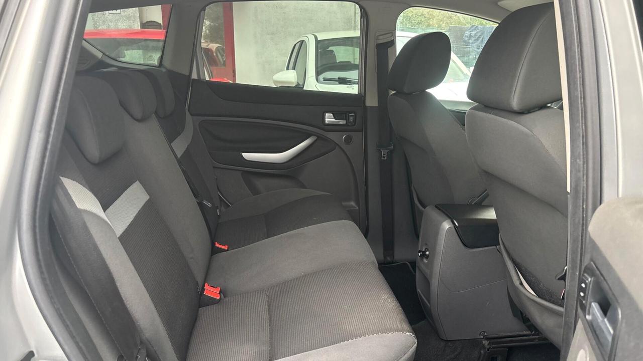 Ford Kuga 2.0 TDCi 136 CV 2WD Titanium DPF