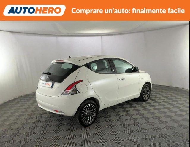LANCIA Ypsilon 1.2 69 CV 5 porte Gold