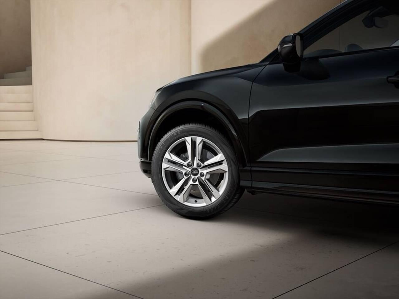 AUDI Q2 35 TFSI S-TRONIC BUSINESS ADVANCED