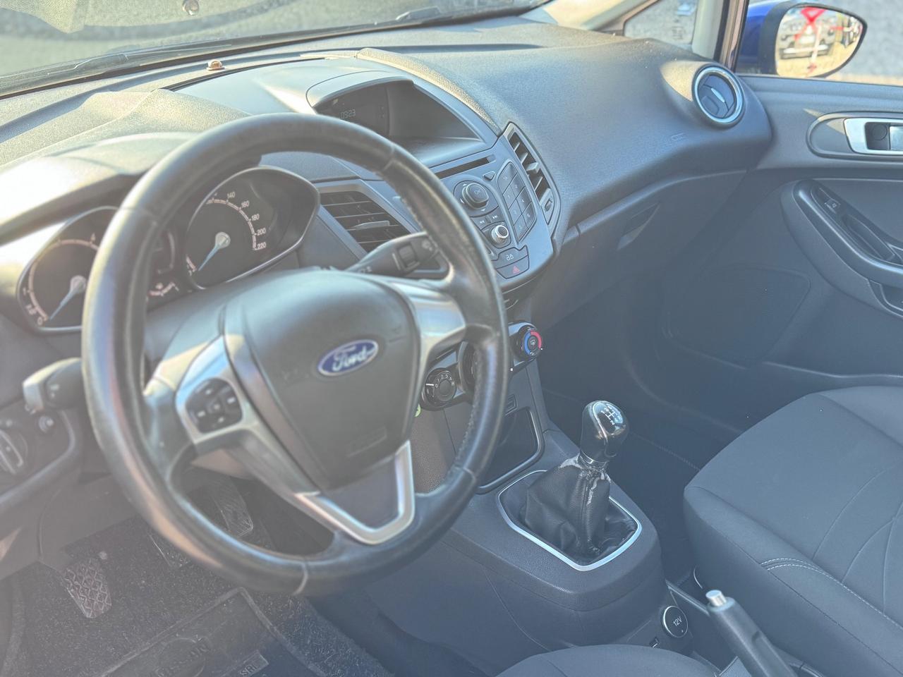 Ford Fiesta 1.5 TDCi 75CV 5 porte Titanium