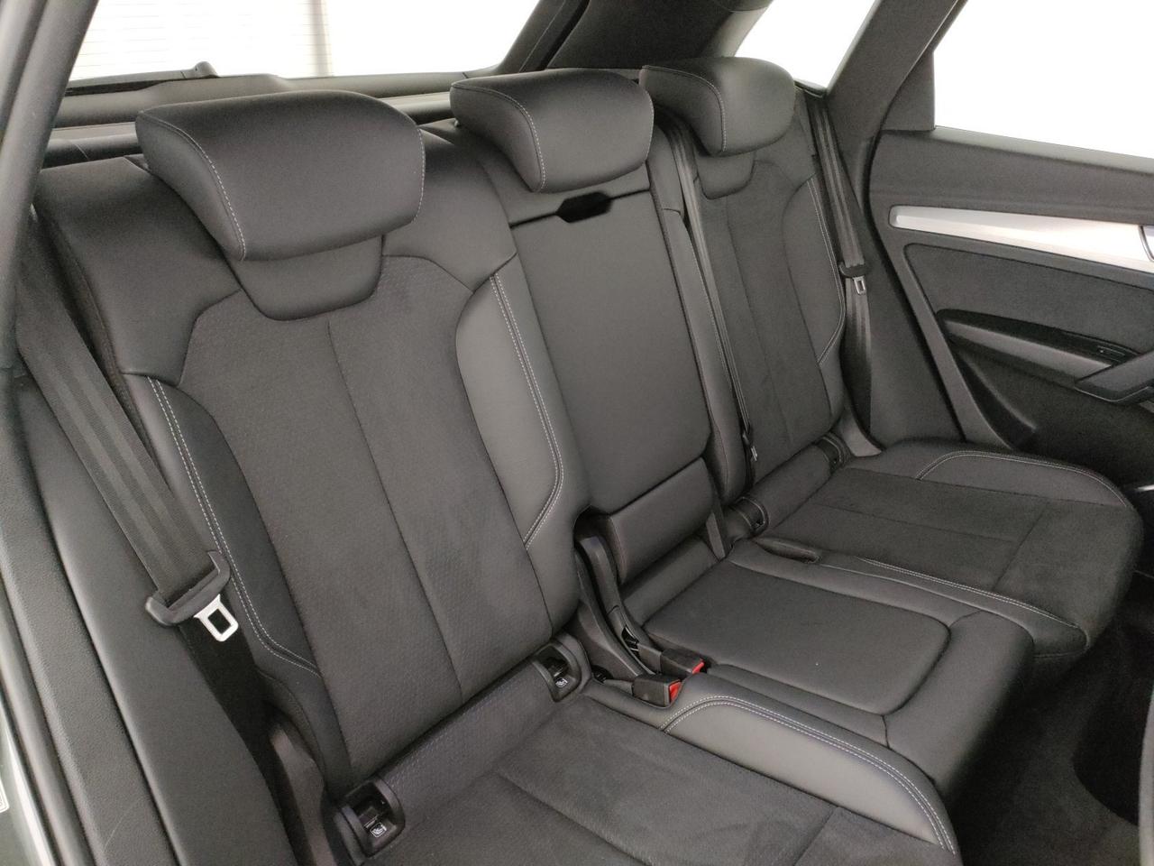 Audi Q5 40 2.0 tdi mhev 12v s line quattro s-tronic