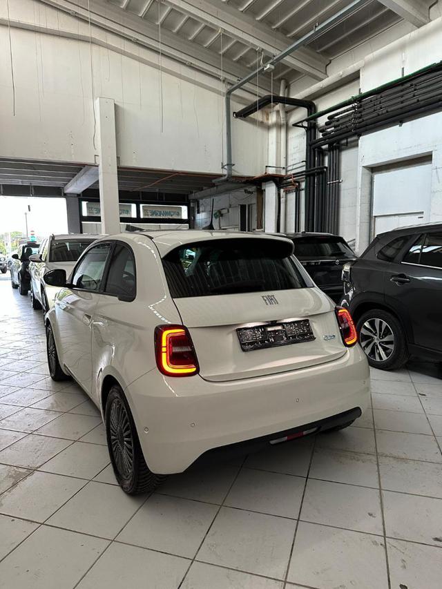 FIAT 500e Icon Limousine 42kw