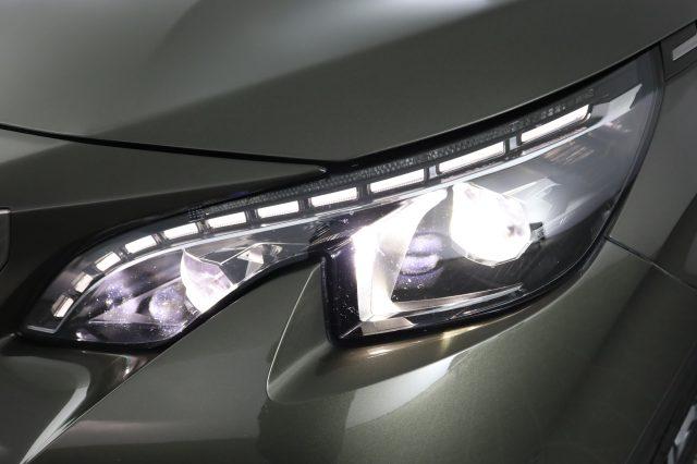 PEUGEOT 3008 3008 BlueHDi 130 EAT8 S&S GT Line
