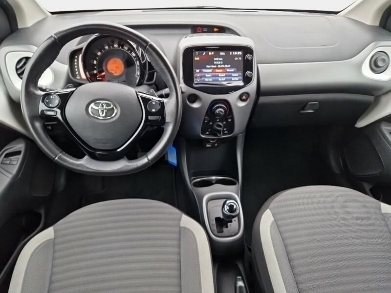 TOYOTA AYGO 1.0 VVT-i x-business MMT MY19 5 PORTE