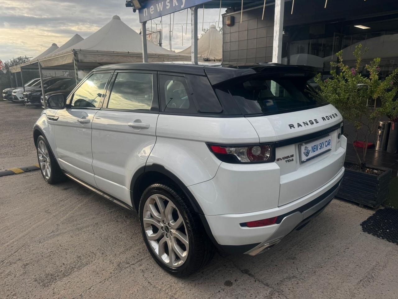 Land Rover Evoque 2.2 TD4 5p. Dynamic