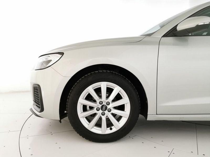 Audi A1 Sportback 25 1.0 tfsi s-tronic