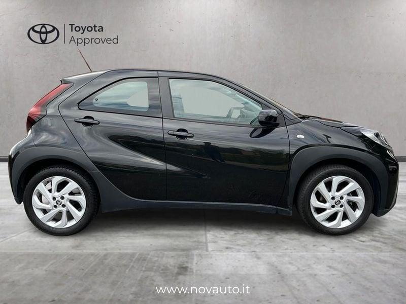 Toyota Aygo X 1.0B (72 CV) Active
