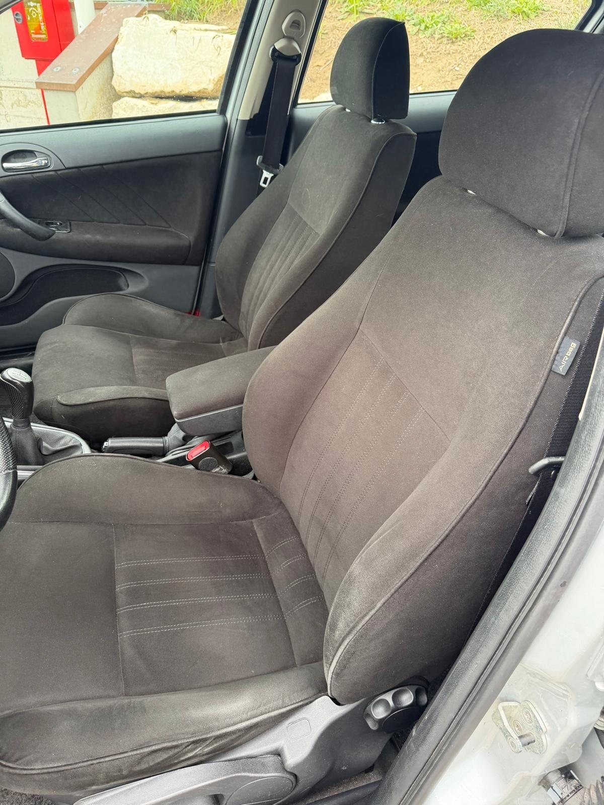 Alfa Romeo 147 1.6 16V TS 5P.