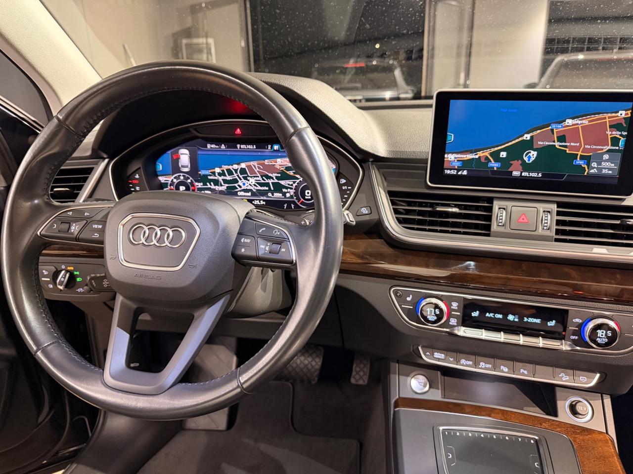 Audi Q5 40 TDI quattro S tronic Business Design