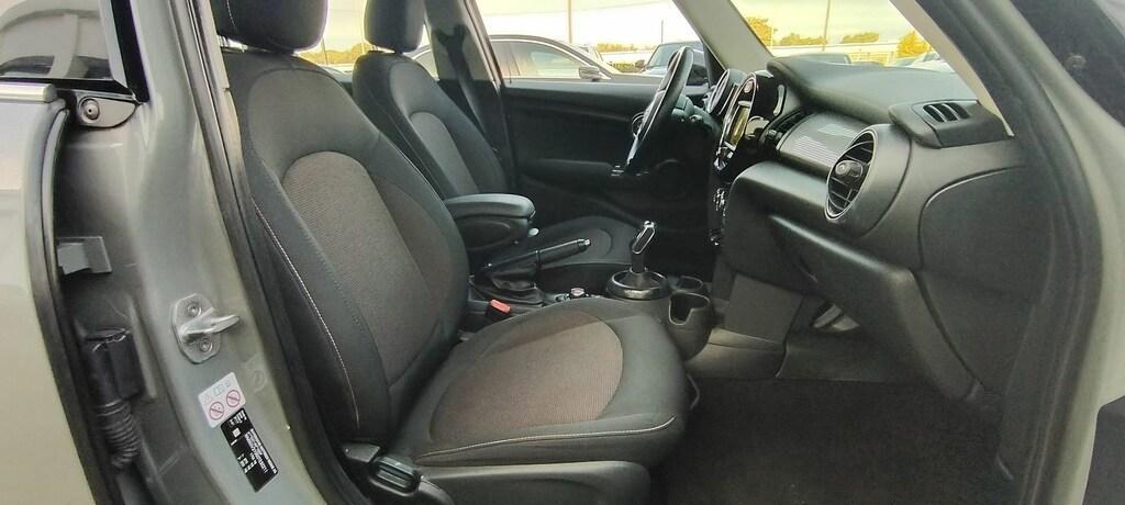 Mini Cooper D 1.5 D Cooper D Hype DCT