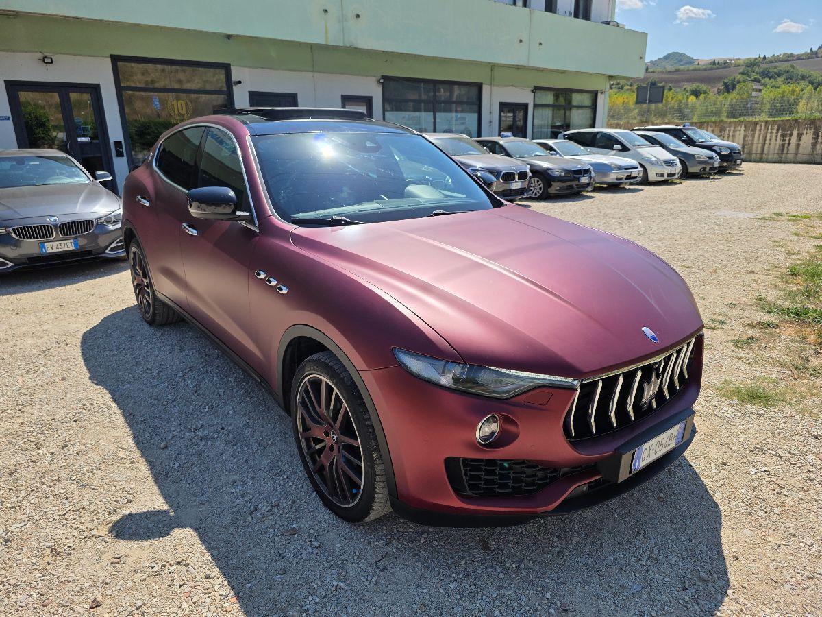 MASERATI LEVANTE 3.0 Diesel 275 CV Q4 Granlusso