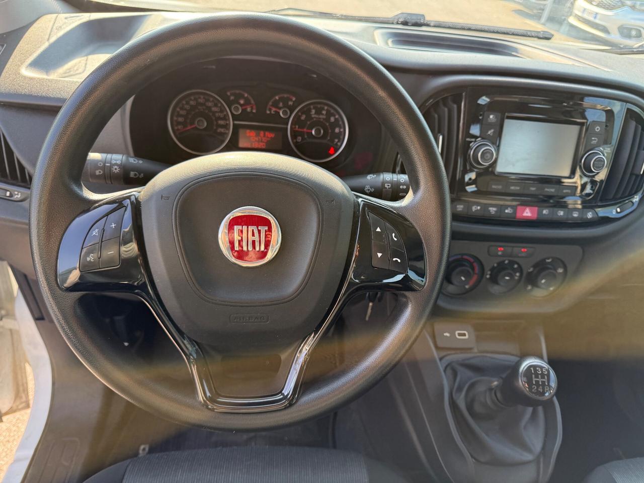 Fiat Doblo Combi N1 Autocarro 5 POSTI