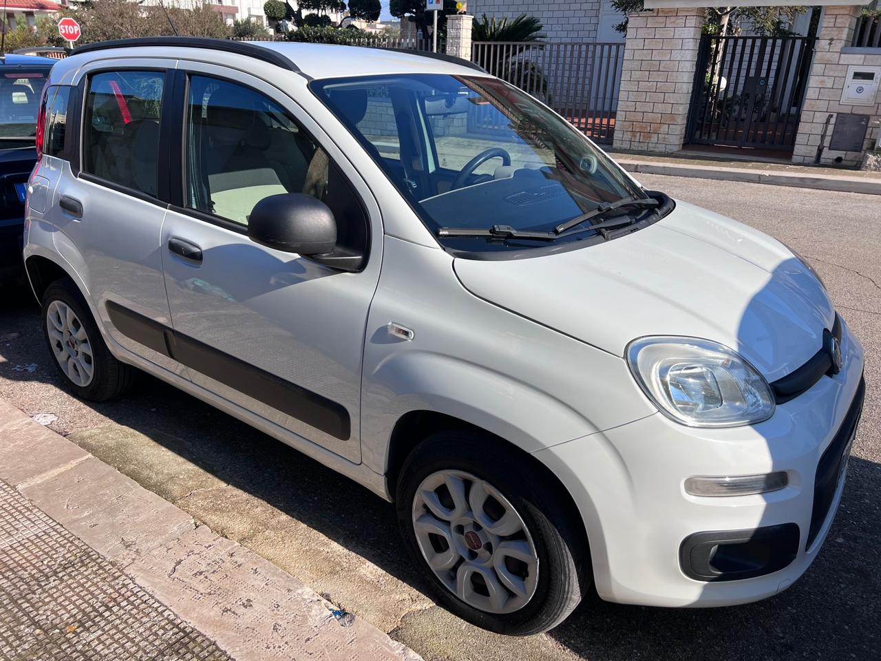 Fiat Panda 0.9 TwinAir Turbo Natural Power Lounge