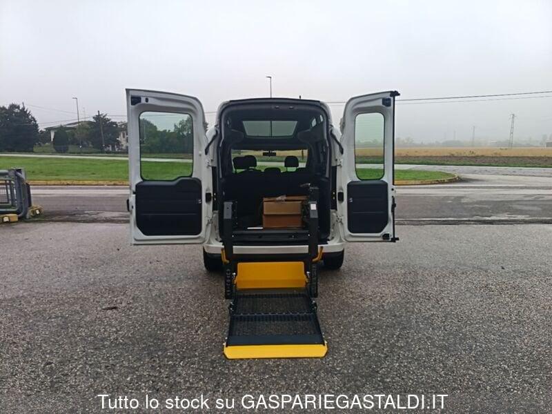 FIAT Doblò 1.6 MJT 120CV S&S Lounge Maxi TRASPORTO DISABILI XL